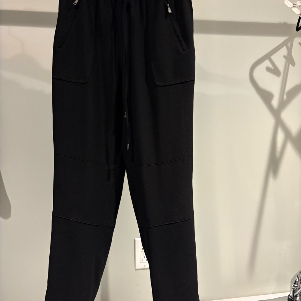 Elie Tahari Black Textured Pants
